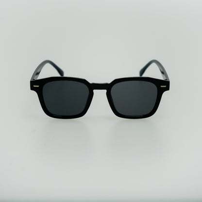 VELASCO | BLACK